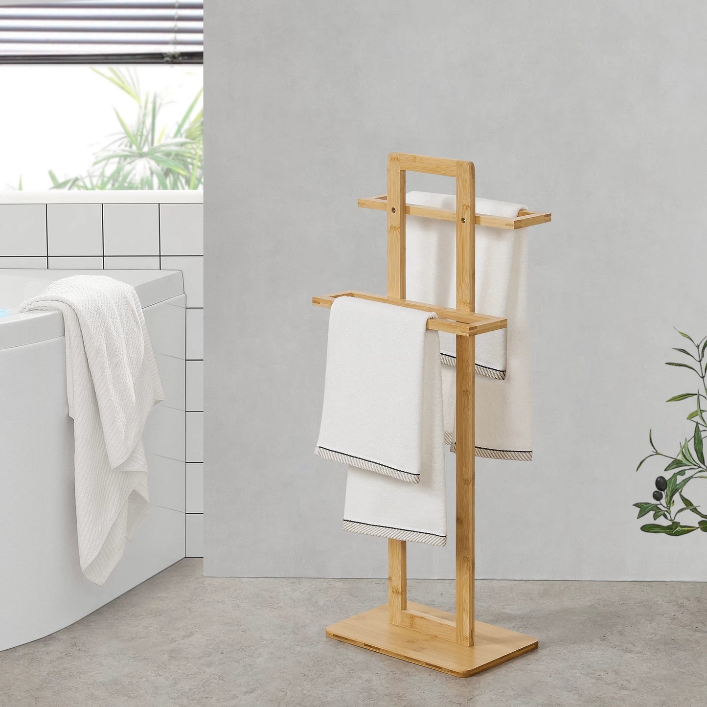 In And OutdoorMatch Handdoekrek Floki - 85x335x20 cm - Bamboe - Houtkleurig - 2 Handdoekrekken towel rack