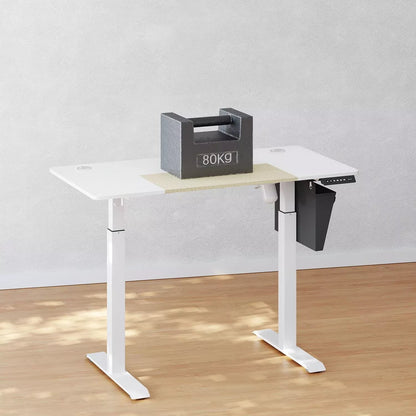 In And OutdoorMatch In Hoogte Verstelbare Bureau Fabiola - Elektrisch - Traploos Verstelbaar - Gedeeld Werkblad - 4 Opberghoogtes - Stoffen Tas - 120x60x(72-120)cm - Gemaakt van Staal - Wit Desk