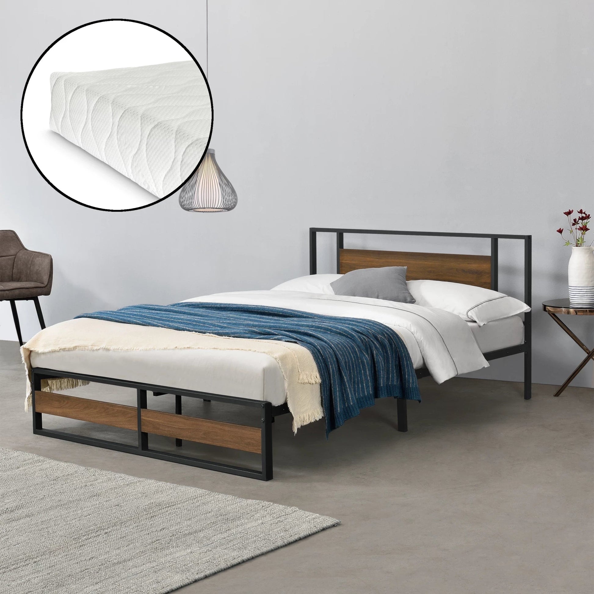 In And OutdoorMatch Metalen bed Alexane - Met matras - 140x200 cm - Zwart en Walnoot - Stijlvol design Eén persoon slapen