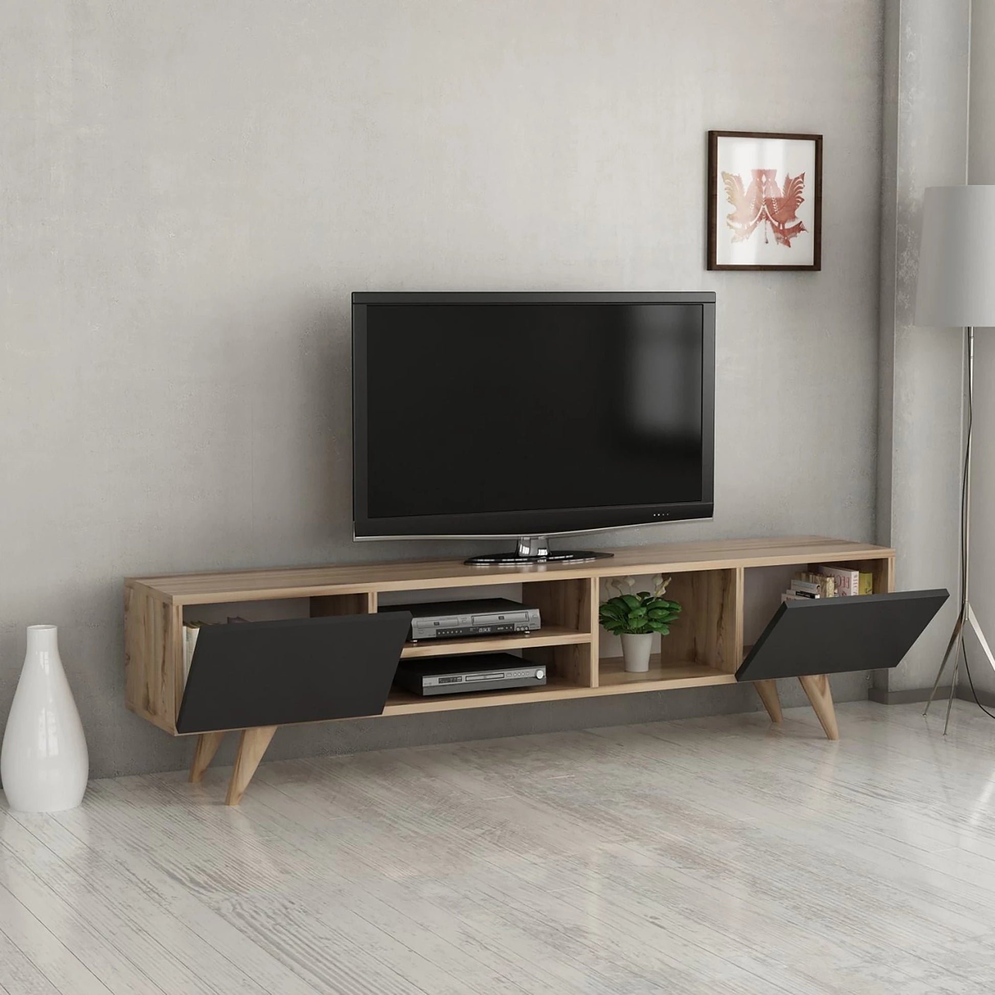 In And OutdoorMatch TV Kast Rashad - 160x31x40 cm - Eiken en zwart - Spaanplaat en Kunststof - Modern Design TV-meubel